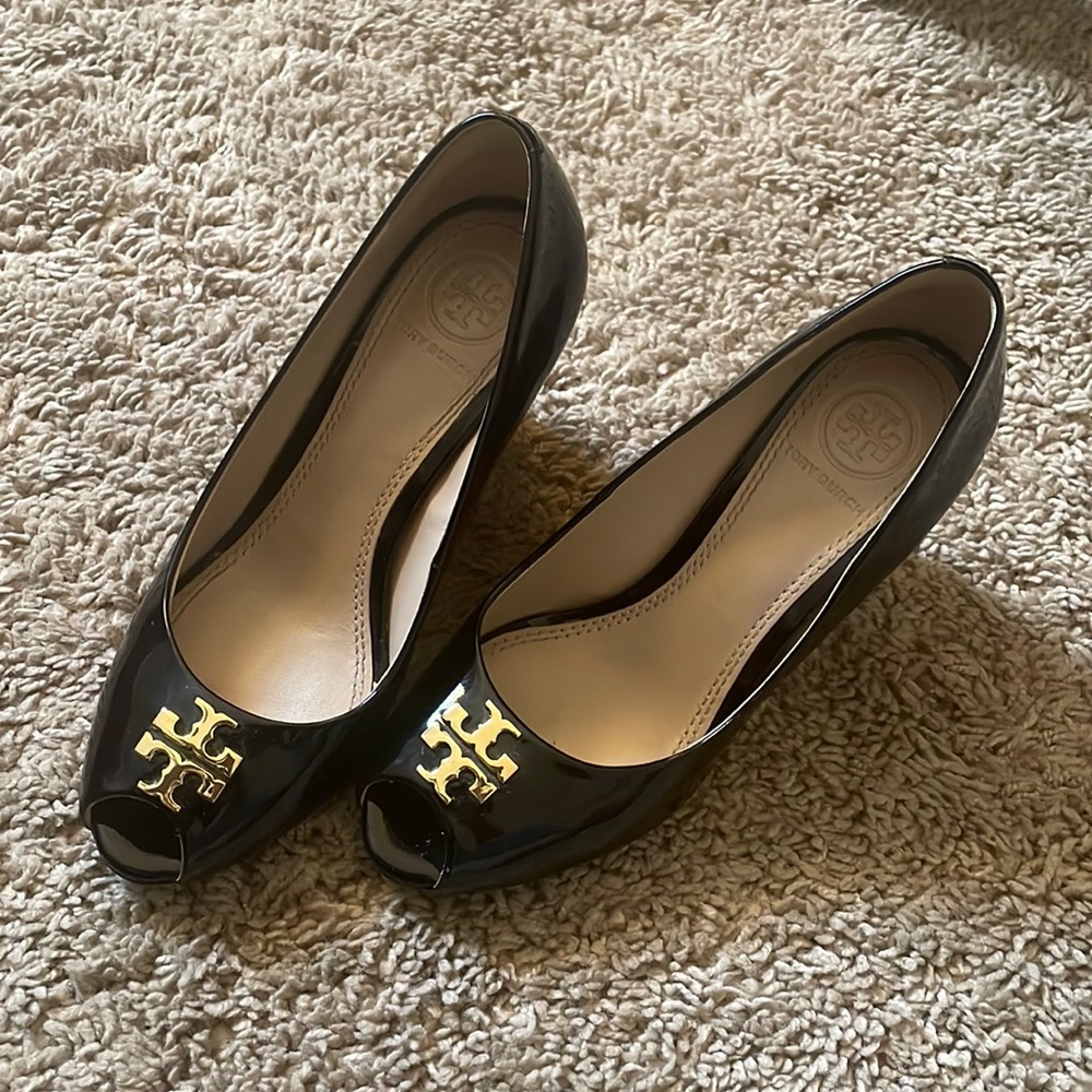 Tory Burch size 4 wedge heel